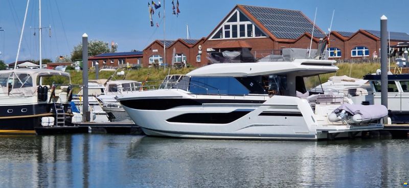 Prestige F4.9
