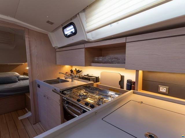 Beneteau Oceanis 46.1