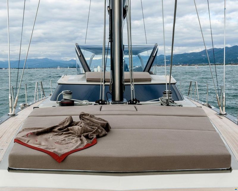 Admiral Yachts Silent 76