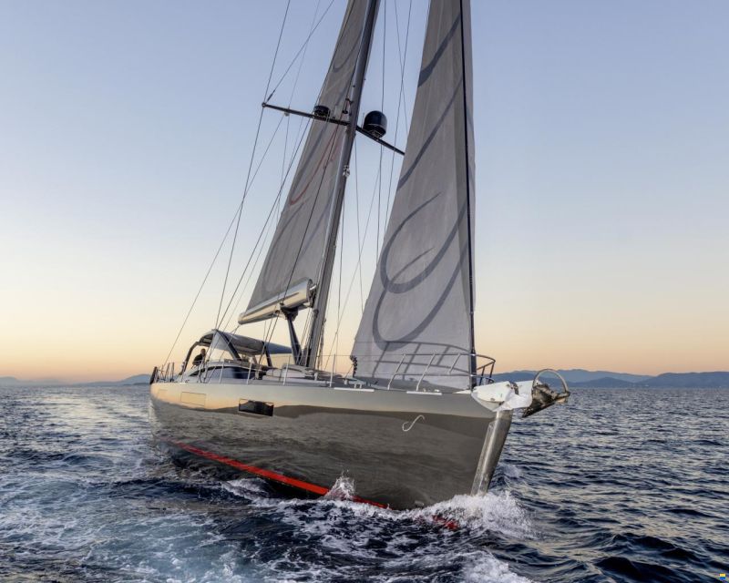 Admiral Yachts Silent 76