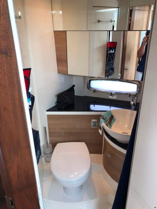 Sealine SC38