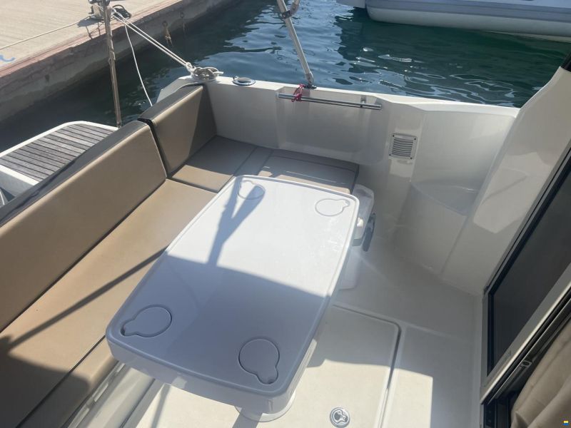 Jeanneau Merry Fisher 695