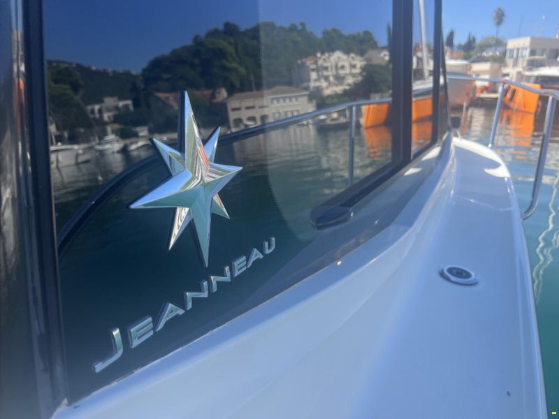 Jeanneau Merry Fisher 695