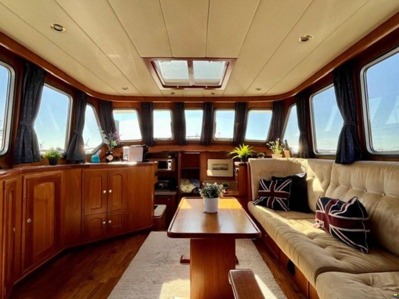 Holterman & De Vries 44 Royal Class