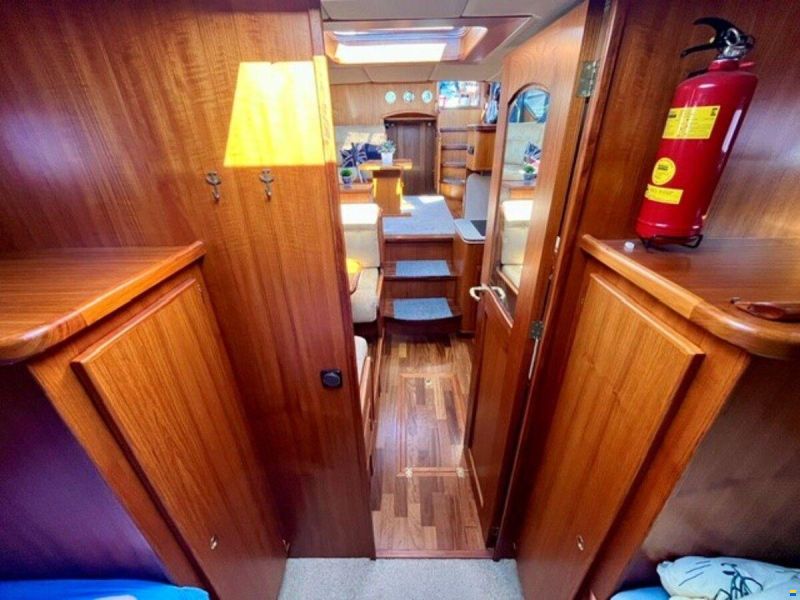Holterman & De Vries 44 Royal Class