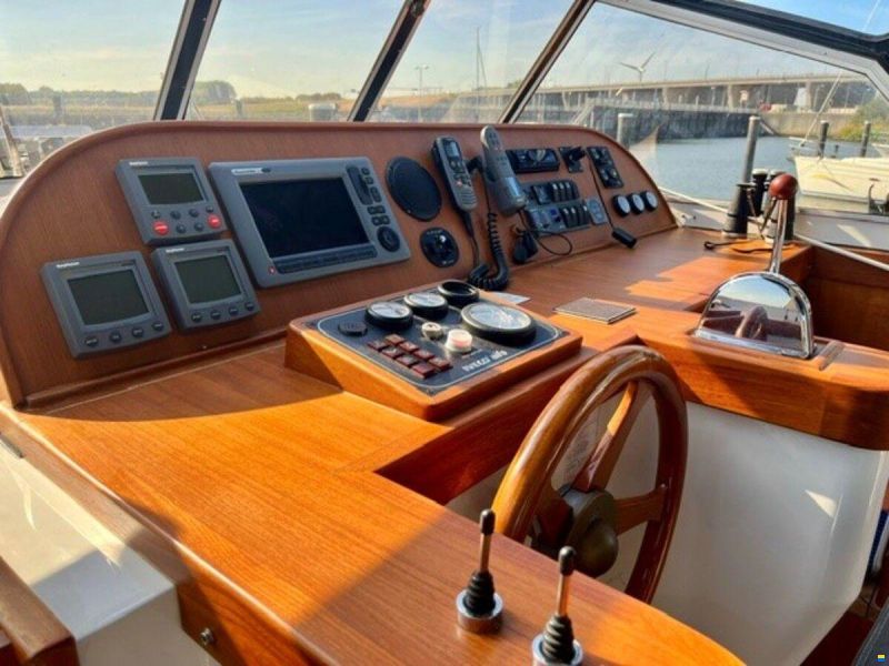 Holterman & De Vries 44 Royal Class