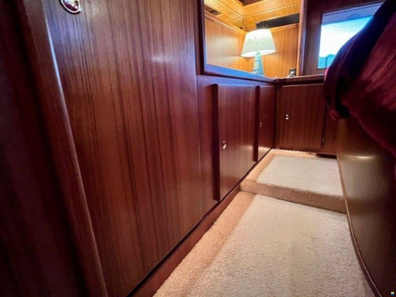 Holterman & De Vries 44 Royal Class