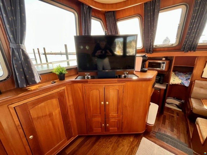 Holterman & De Vries 44 Royal Class