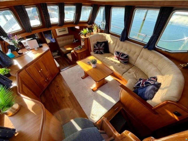 Holterman & De Vries 44 Royal Class