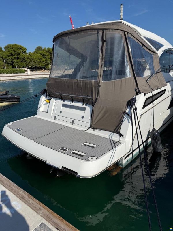 Jeanneau Leader 33
