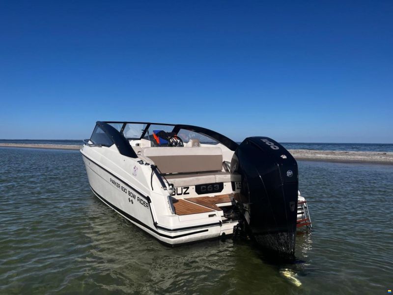 Parker 630 Bow Rider