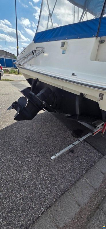 Sea Ray 250 EXPRESS CRUISER