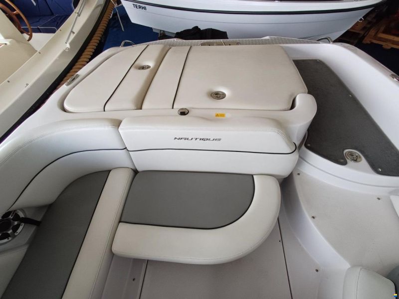 Correct Craft NAUTIQUE SV 211 SE