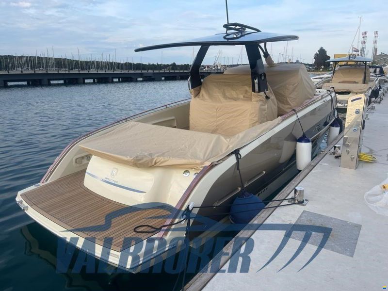 Invictus GT320