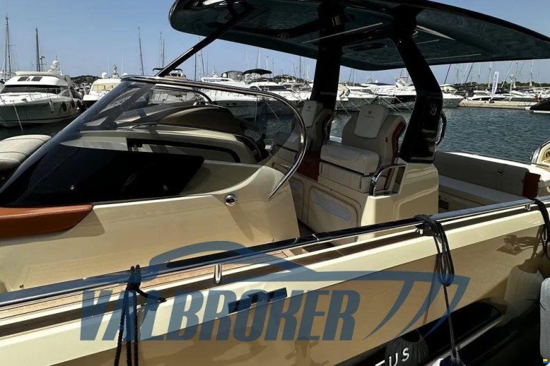 Invictus GT320