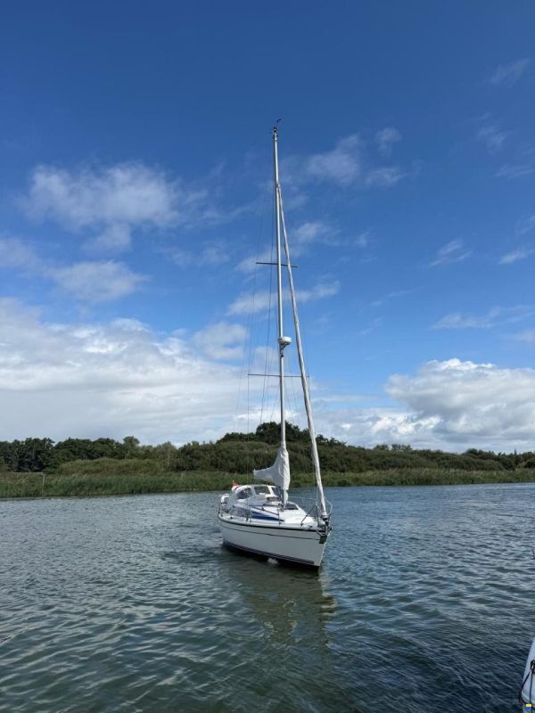 Dehler 37