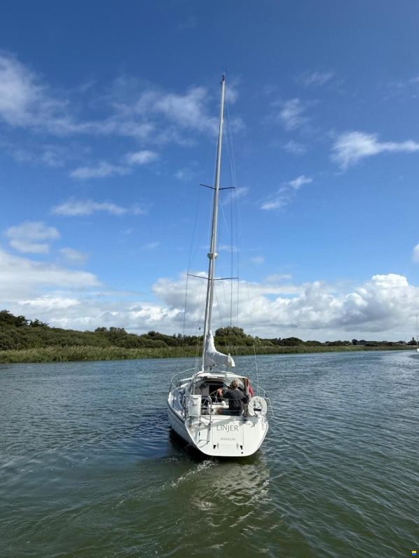 Dehler 37