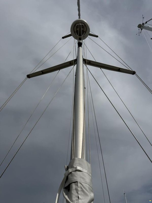 Dehler 37
