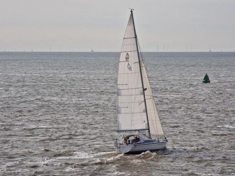 Dehler 37