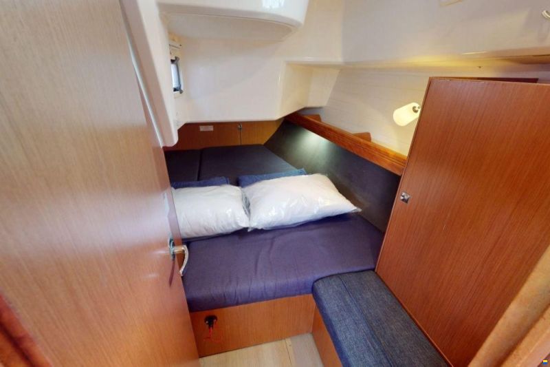 Bavaria Cruiser 37