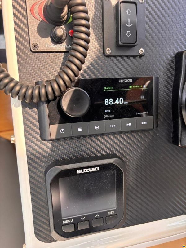 Texas boats 695 Pilothouse