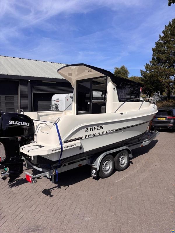 Texas boats 695 Pilothouse