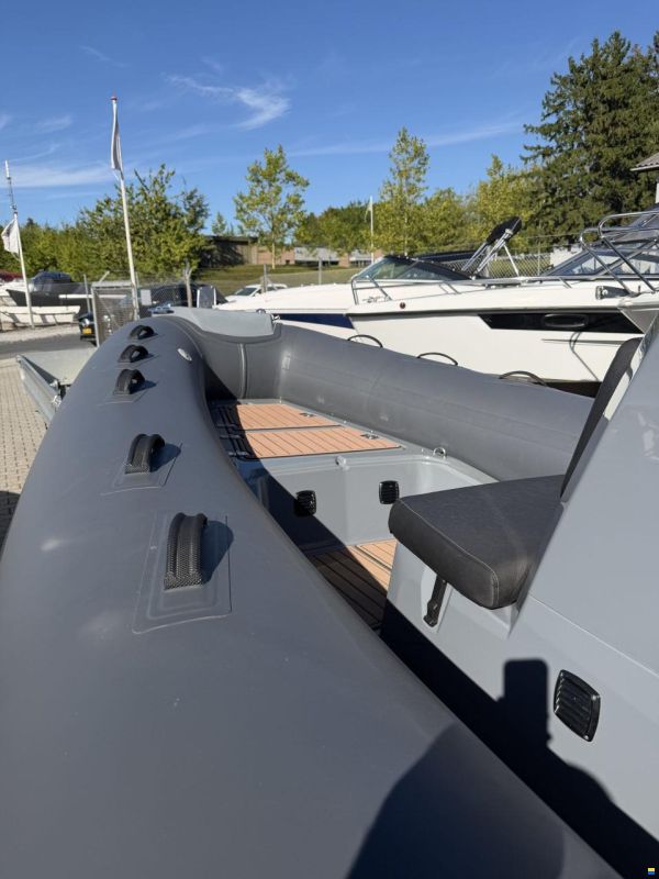 Brig E6.7 Eagle Luksus RIB