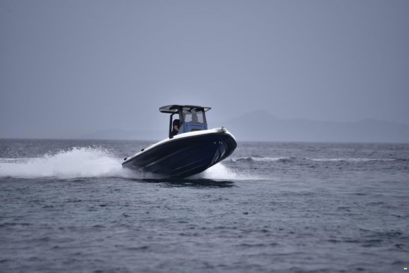 Hydrohulls HH9