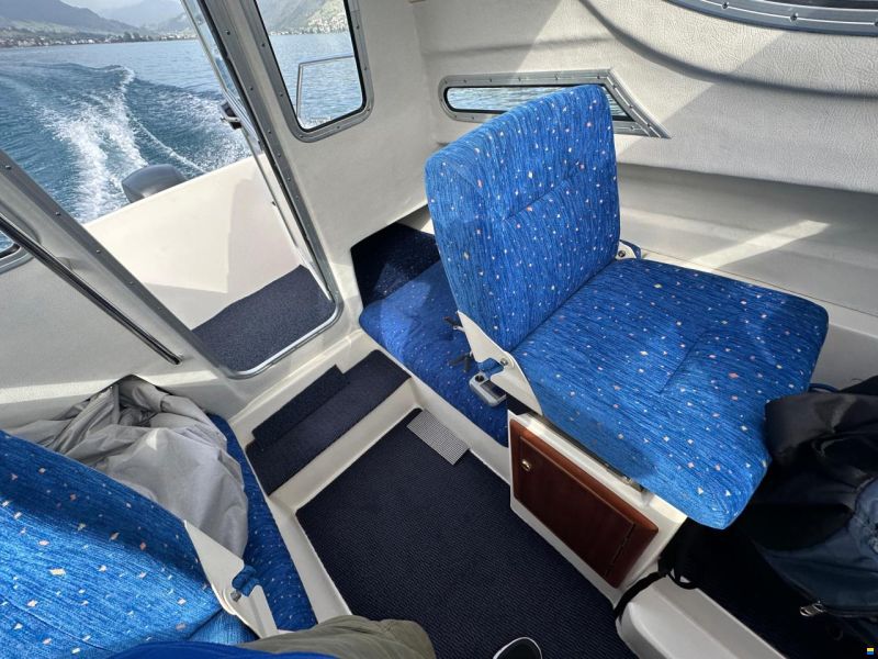 Bella 571 Cabin