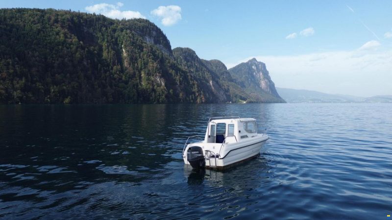 Bella 571 Cabin