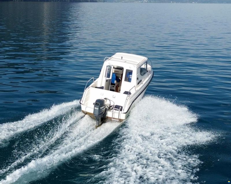 Bella 571 Cabin