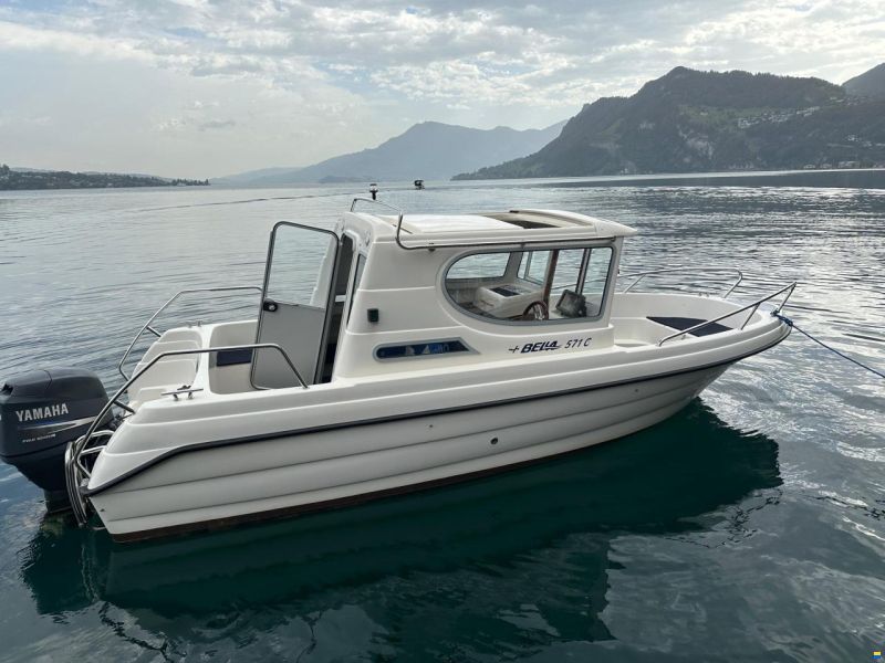 Bella 571 Cabin