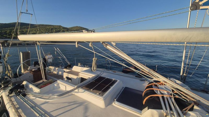 Dromor Triton 48