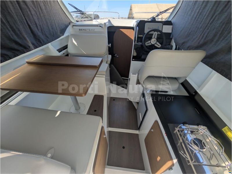 Beneteau Antares 8 OB