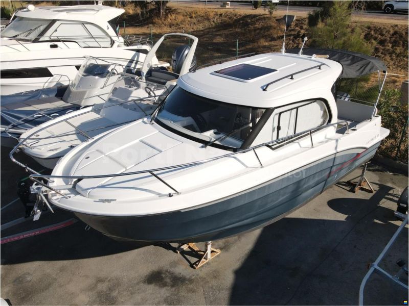 Beneteau Antares 8 OB