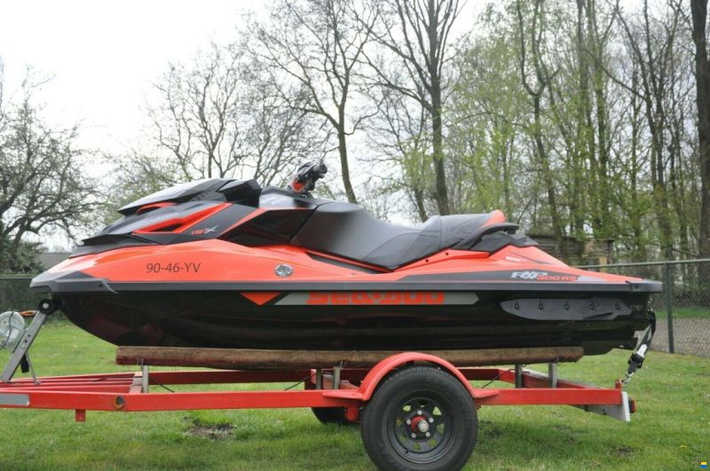 Sea-Doo Jet-ski Sea-Doo RXP 300