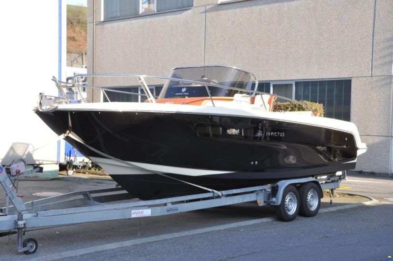 Invictus 250 CX