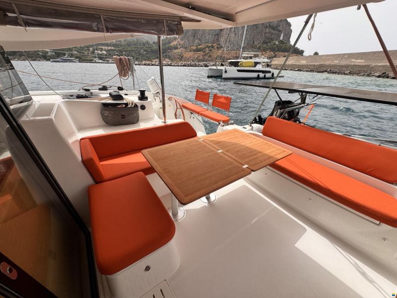 Excess 11 Pulse Line Catamaran - Rúna