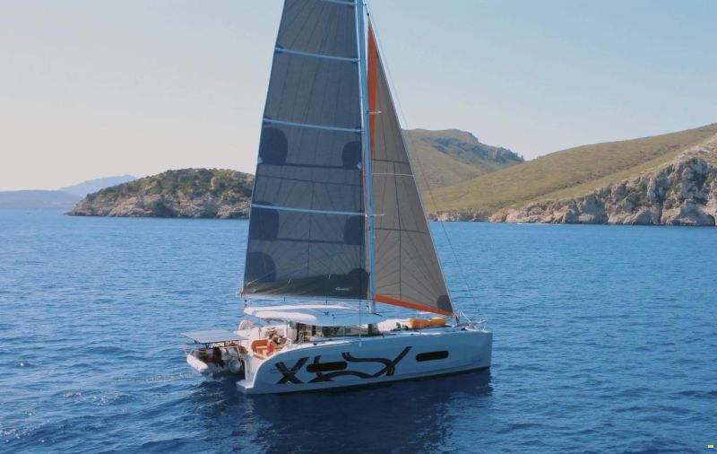 Excess 11 Pulse Line Catamaran - Rúna