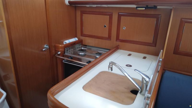 Beneteau Oceanis 323 clipper