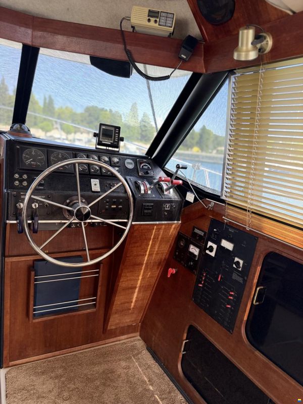 Bayliner 3288