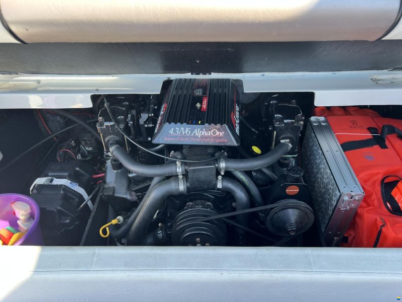 Invader V 190 CB