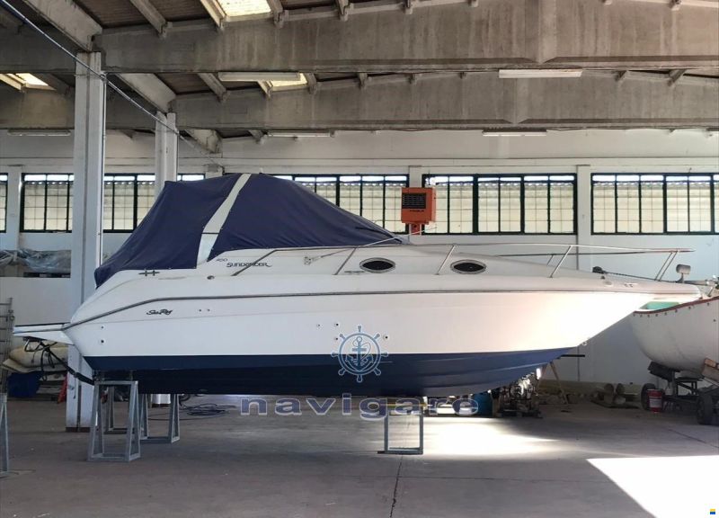 Sea Ray 250 Sundancer