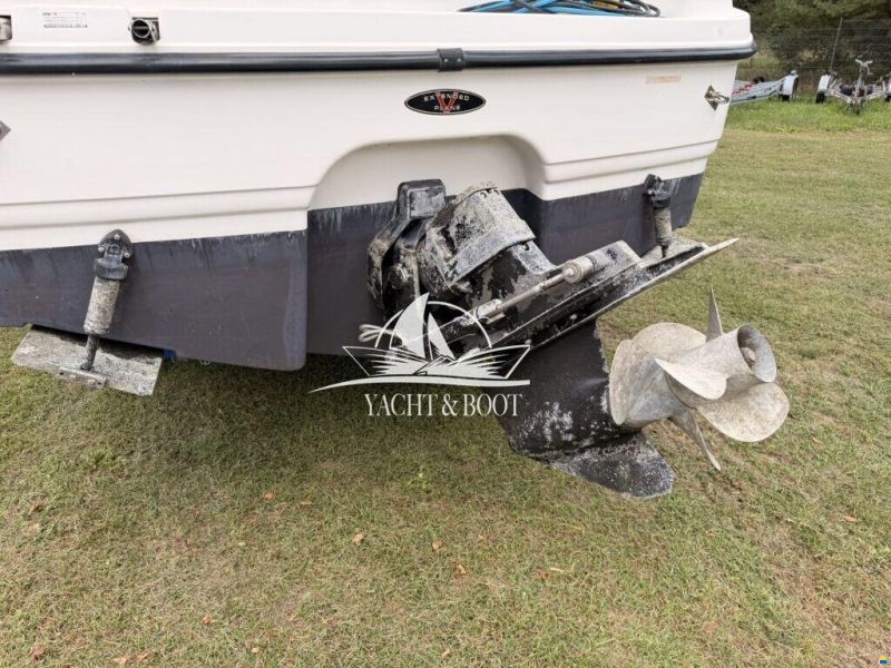 Chaparral 240 Signatur