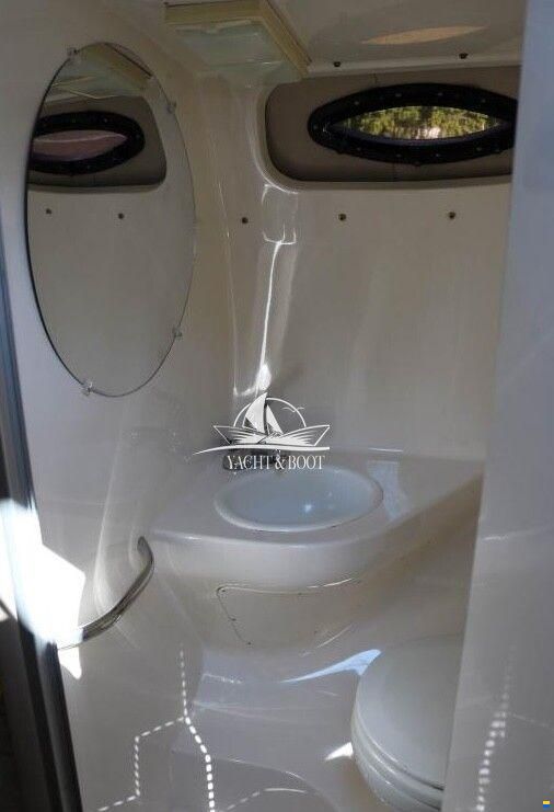 Chaparral 240 Signatur