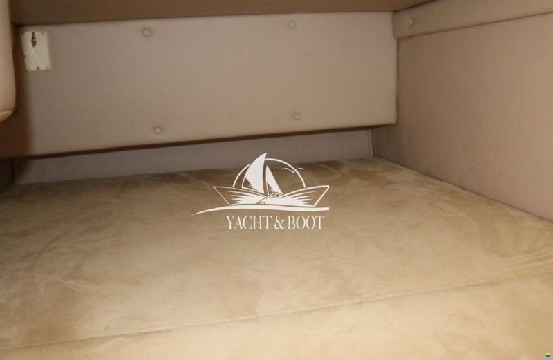 Chaparral 240 Signatur