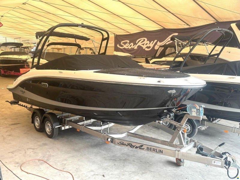 Sea Ray 210 SPXE