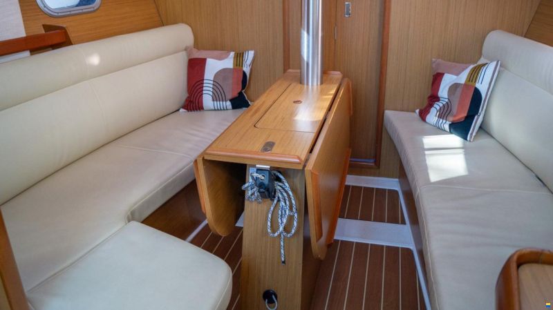 Jeanneau SUN ODYSSEY 32i