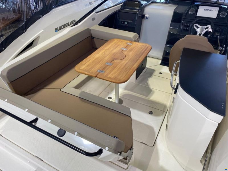 Quicksilver ACTIV 755 CRUISER