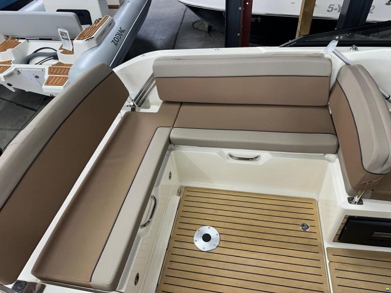 Quicksilver Activ 675 Cruiser